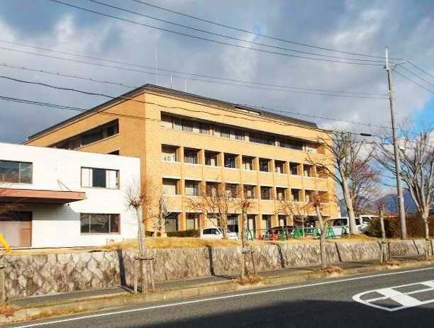 役所　日野町役場（役所）まで800m