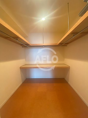 収納　ロイヤルパークス桃坂　収納