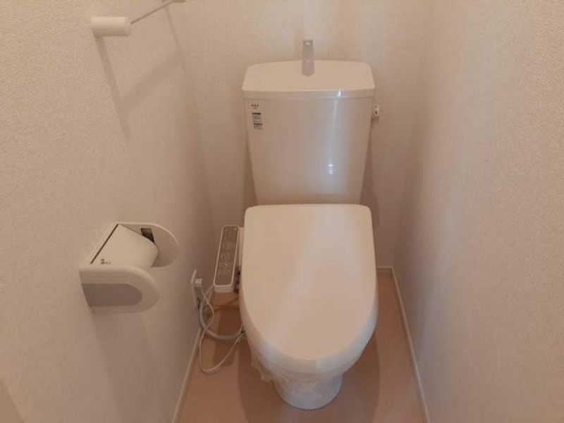 トイレ　図面と現状に相違がある場合には現状を優先