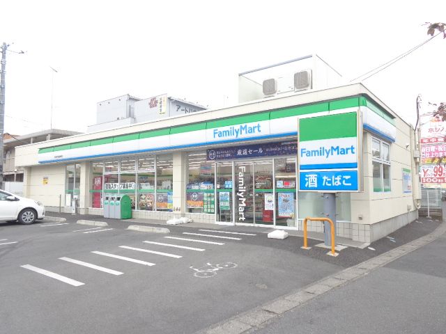 コンビニ　ファミリーマート深谷日赤病院前店（コンビニ）まで624m