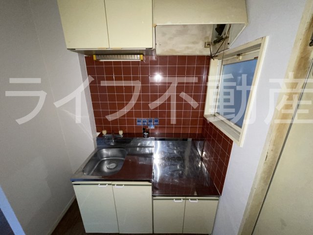 キッチン　キッチンでお料理をお楽しみください