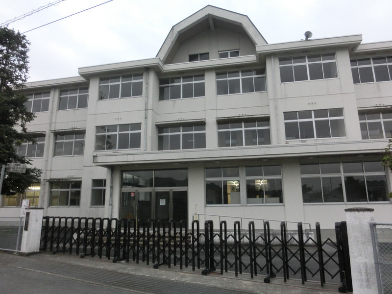 小学校　越部小学校（小学校）まで1478m