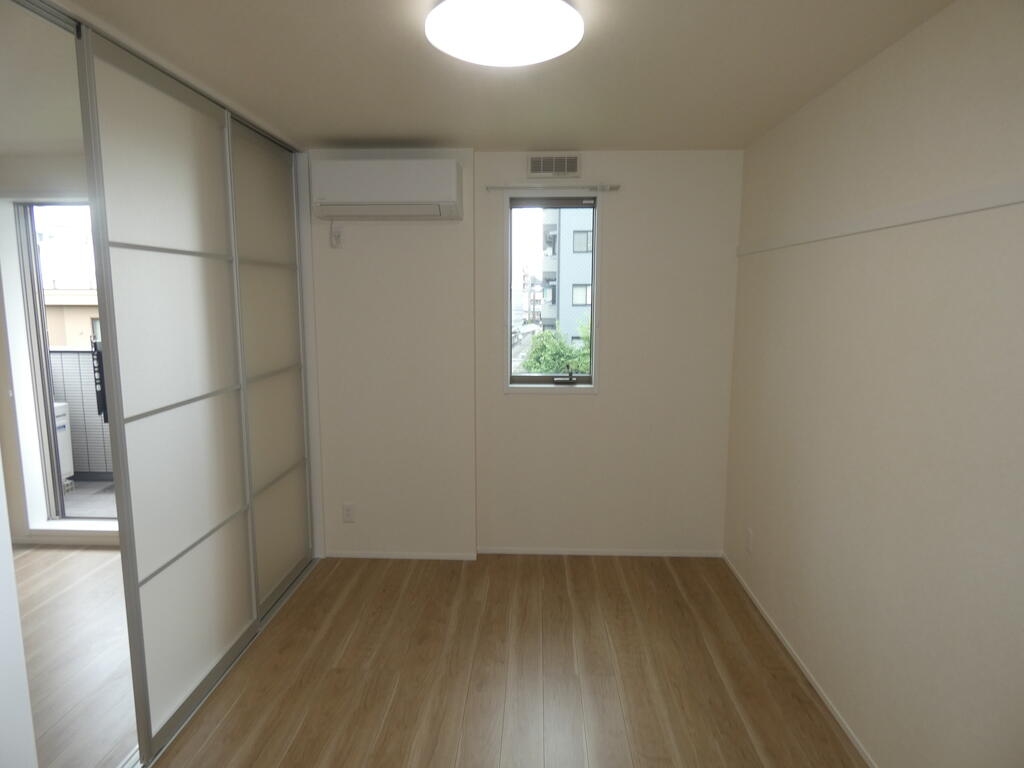 その他部屋・スペース　洋室5.8帖