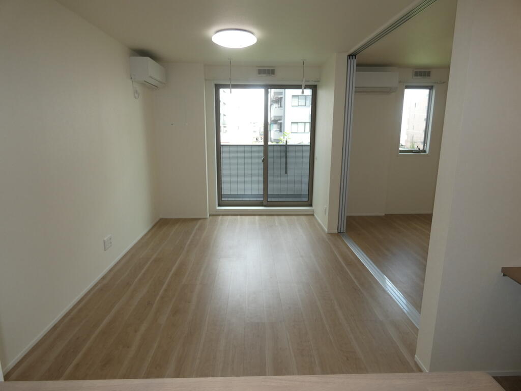 居室・リビング　LD9.1帖・洋室5.8帖