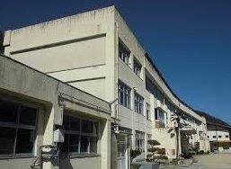 小学校　小田東小学校（小学校）まで400m