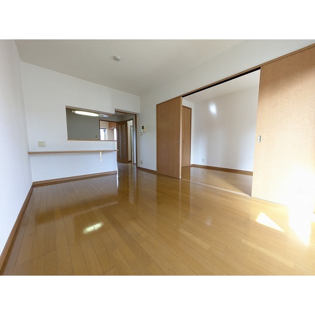 居室・リビング　リビング