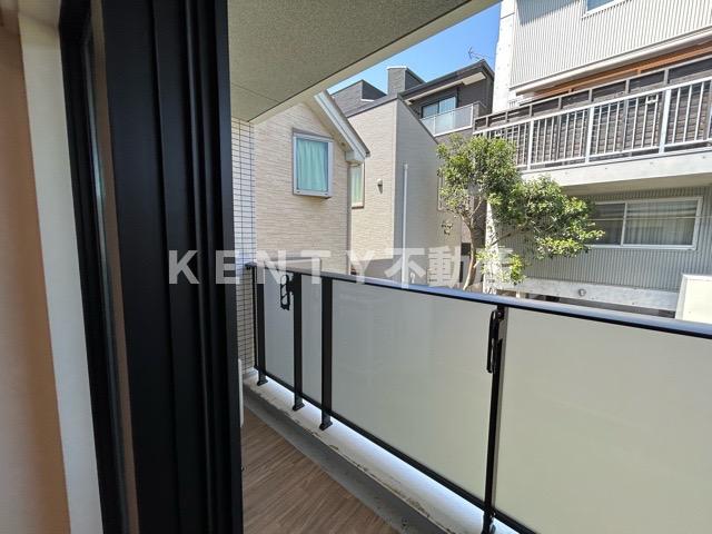 バルコニー　バルコニーがあります