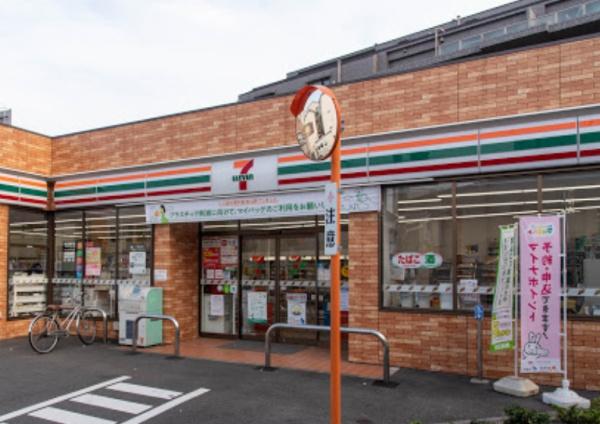 コンビニ　セブンイレブン大田区東蒲田キネマ通り店（コンビニ）まで1356m