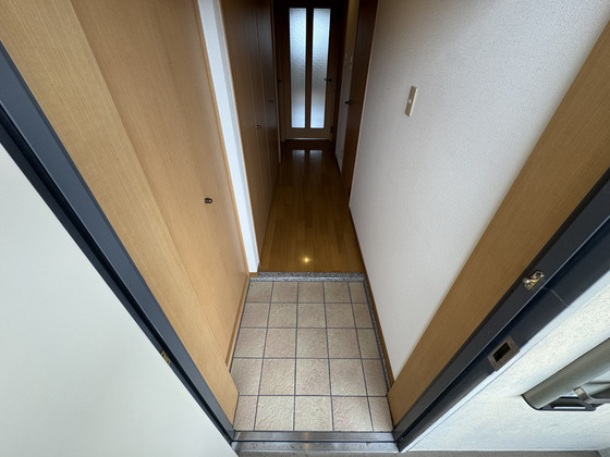 玄関　※他号室の写真です