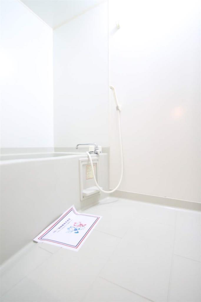 バス・シャワールーム　専用浴室です