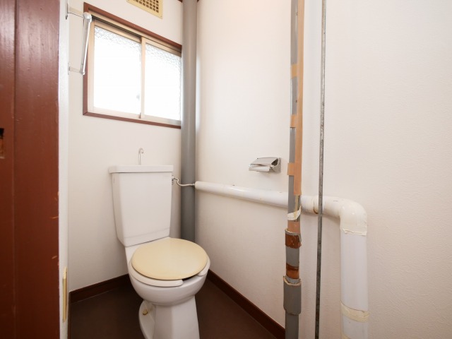 トイレ　トイレもきれいです