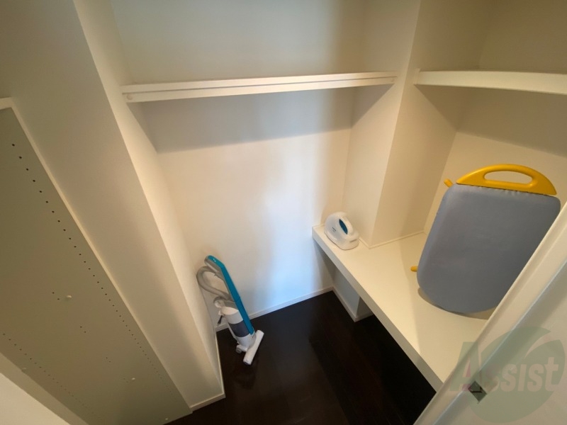 収納　ウォークインクローゼットでお部屋がすっきり片付きますよ！