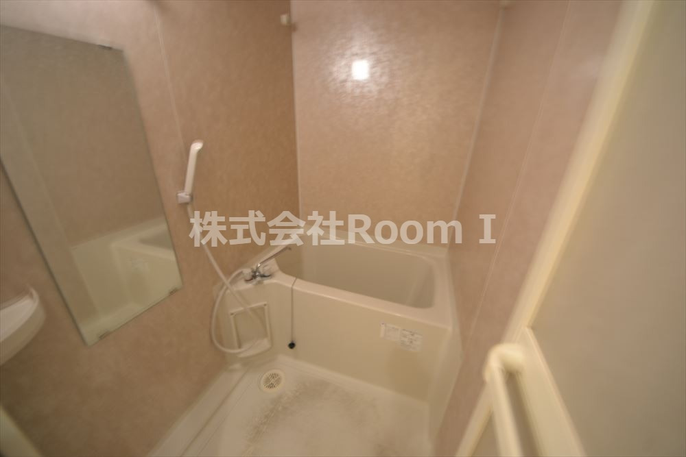 バス・シャワールーム　日々の暮らしに欠かせないお風呂です