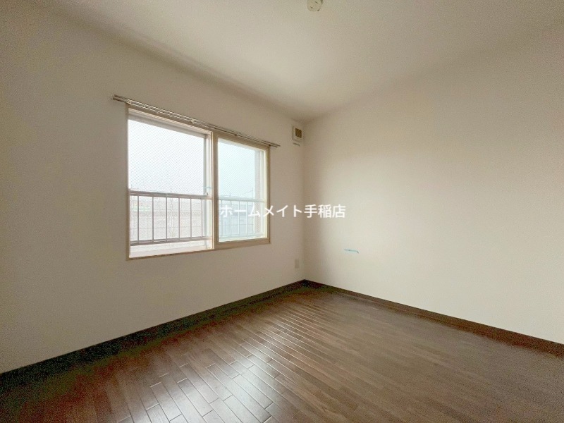 その他部屋・スペース　明るい洋室♪