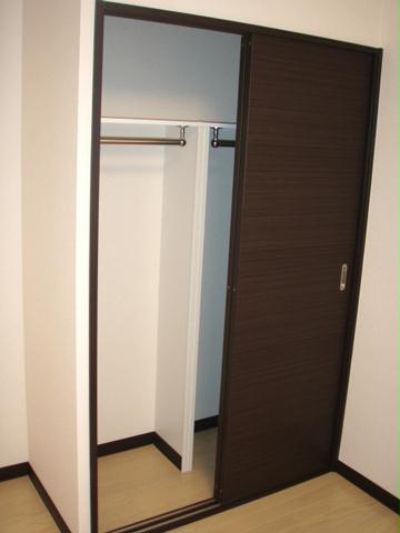 収納　洋服がかけやすい収納です