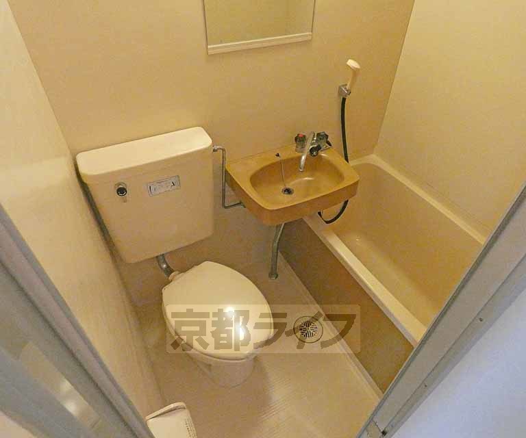 バス・シャワールーム　ユニットバスです。