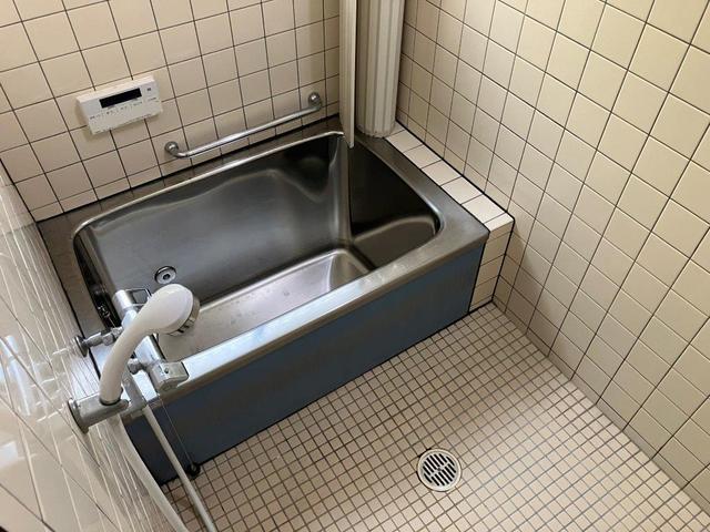 バス・シャワールーム　浴室