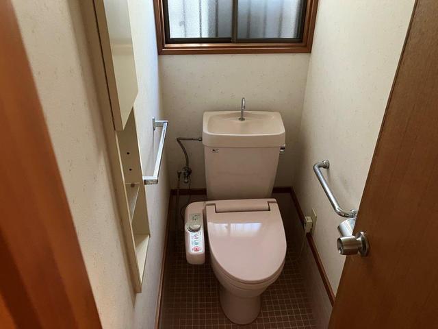 トイレ　１階トイレ