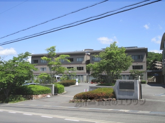 大学・短大　京都伝統工芸大学校（大学・短大）まで1100m