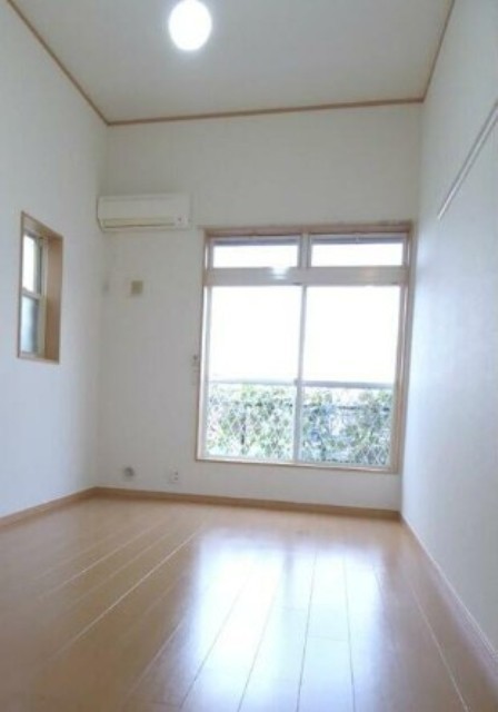 居室・リビング　別部屋同仕様