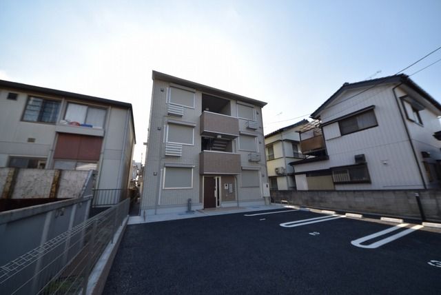 建物外観　同型のイメージ写真です。