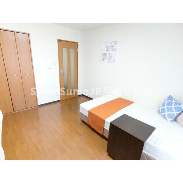 居室・リビング　使いやすい居間です