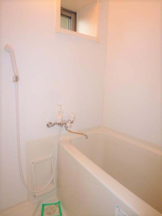バス・シャワールーム　日々の暮らしに欠かせないお風呂です