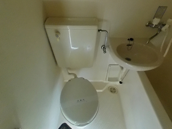 トイレ　※別部屋の写真です