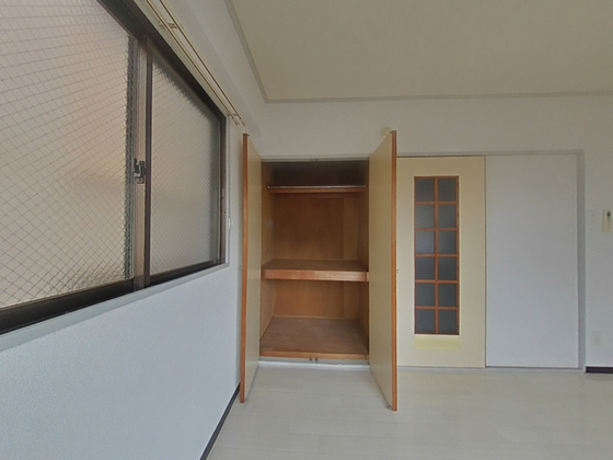 収納　※別部屋の写真です