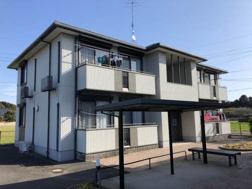 シャーメゾン鴨庄 B棟