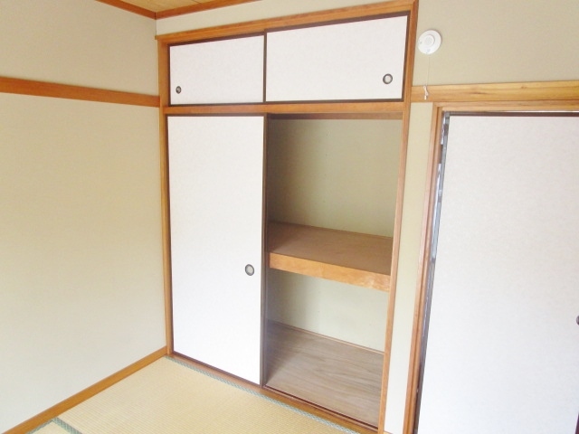 収納　別号室の参考写真になります。