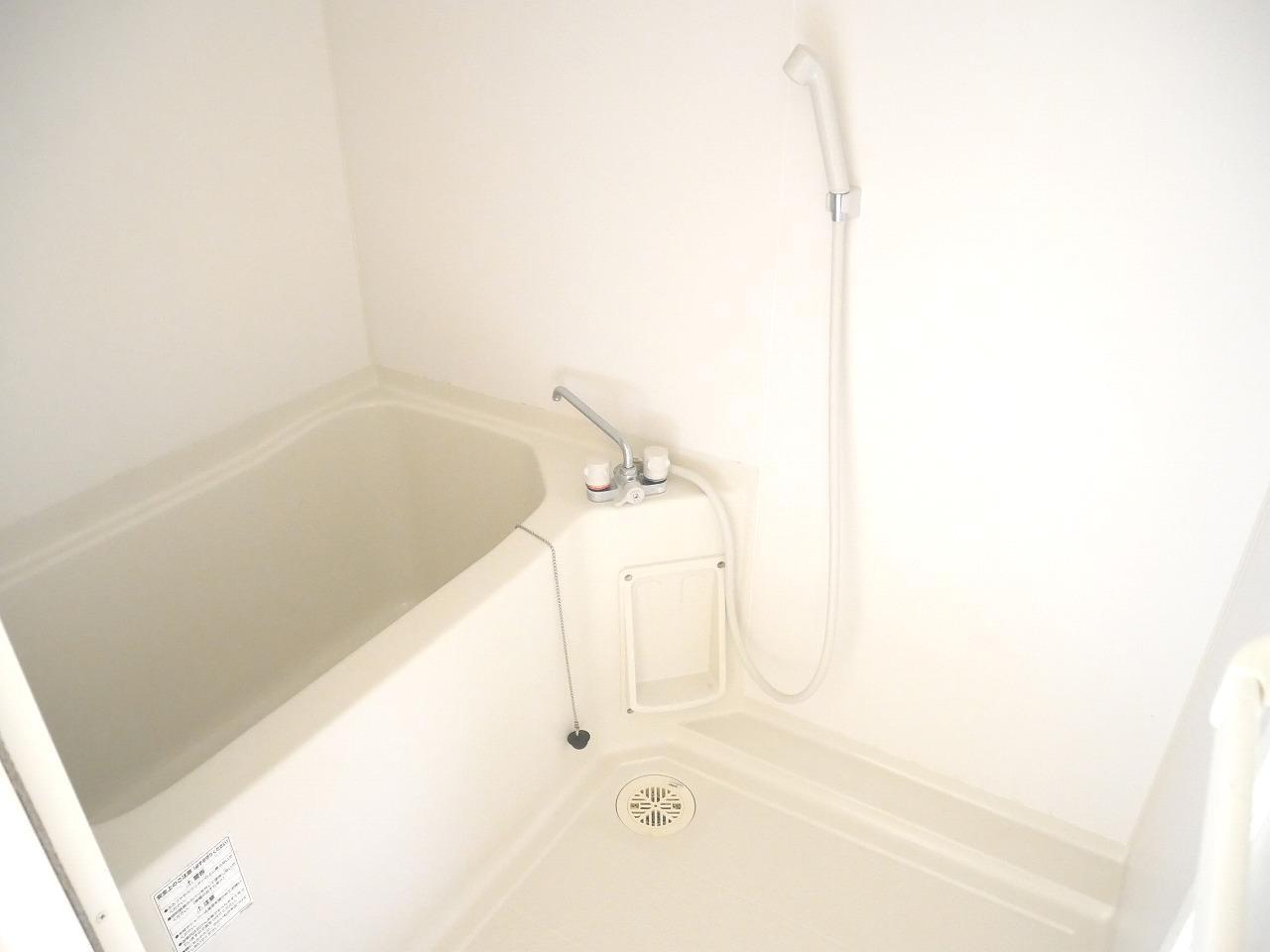 バス・シャワールーム　浴室