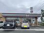 コンビニ　セブン－イレブン浜北小松店（コンビニ）まで226m