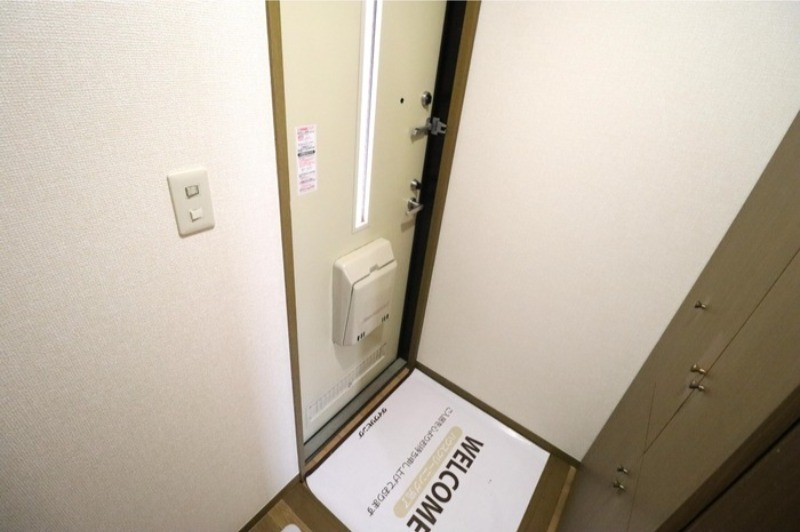 玄関　図面と現状に相違がある場合には現状を優先