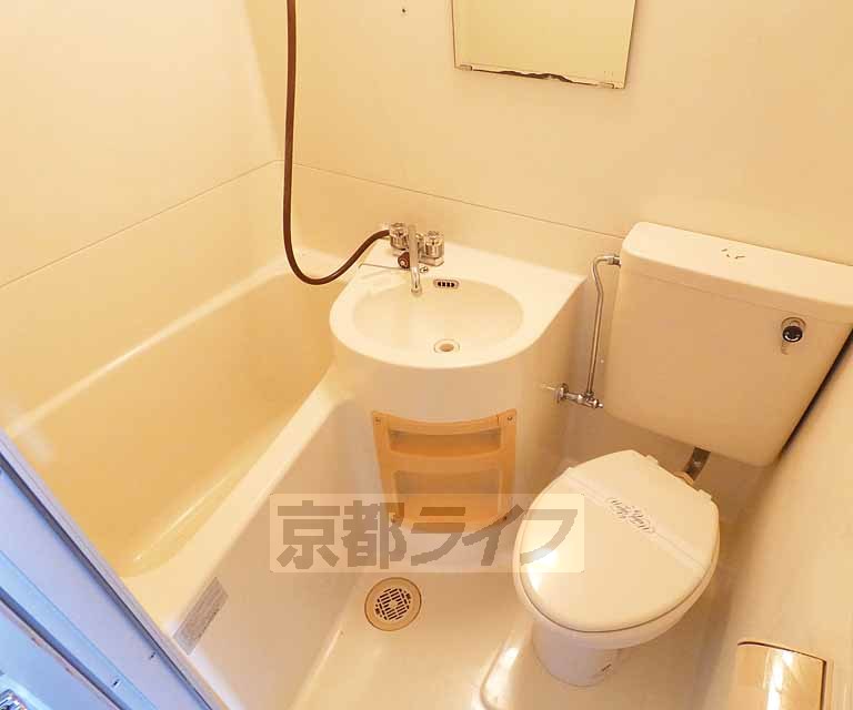 トイレ　ＵＢです