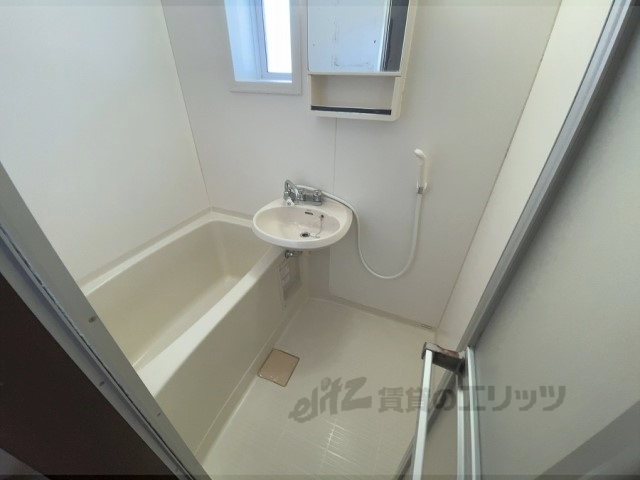 バス・シャワールーム　ユニットバス