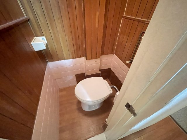 トイレ　トイレもきれいです