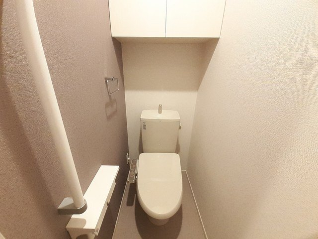 トイレ　シンプルで使いやすいトイレです