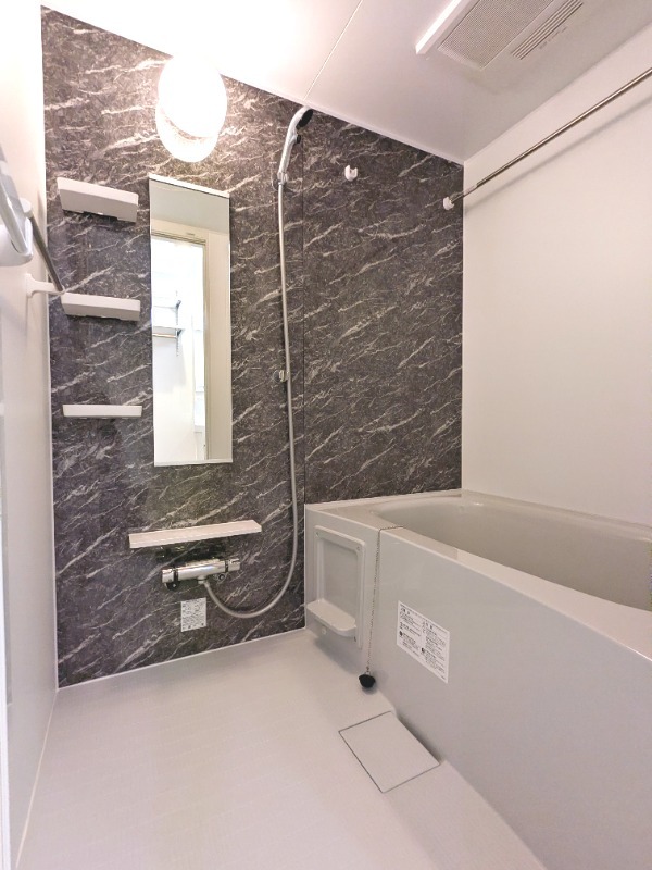 バス・シャワールーム　図面と現状に相違がある場合には現状を優先