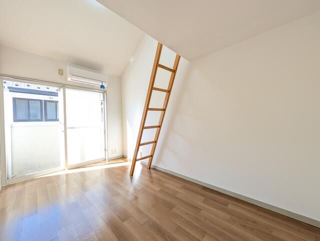 バルコニー　別号室参考写真(反転)