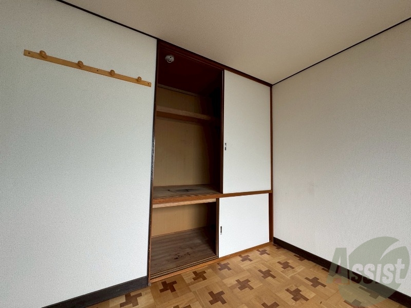 収納　こちらは収納です。物をしまう事ができますね！