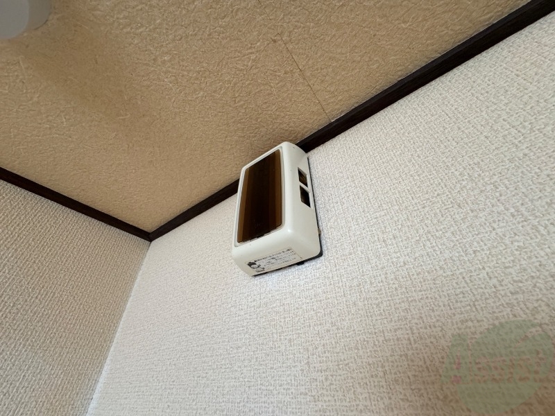 セキュリティ　来客時にはこちらのチャイムが鳴りますよ。