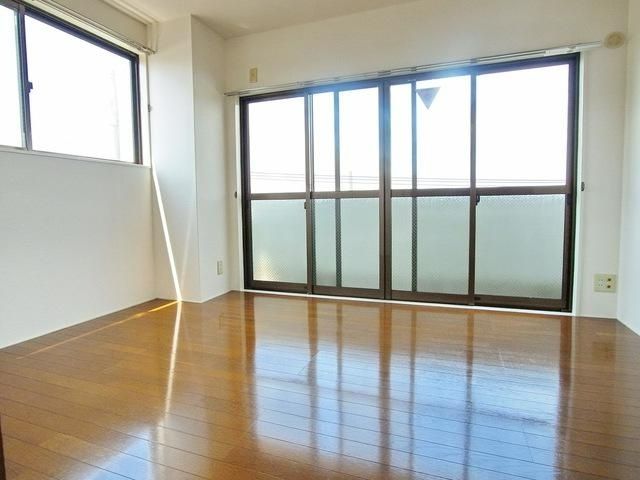 居室・リビング　☆フローリング☆