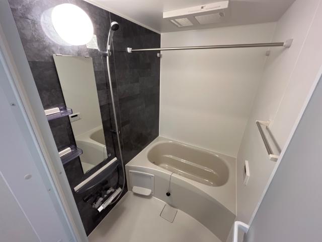 バス・シャワールーム　バス（イメージ）