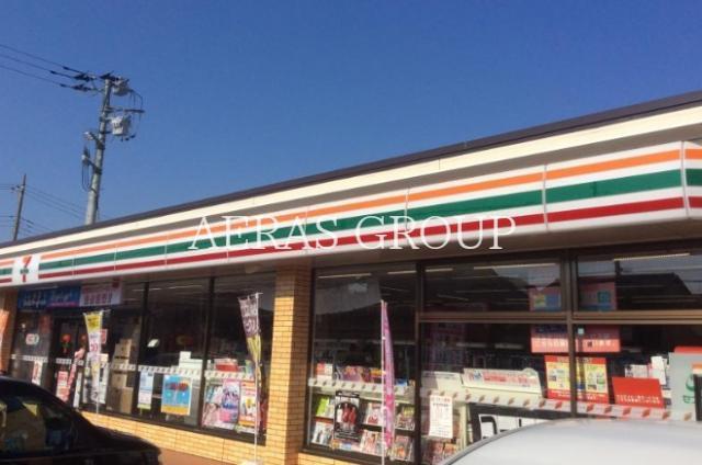 コンビニ　セブンイレブン越谷東大沢2丁目店（コンビニ）まで563m