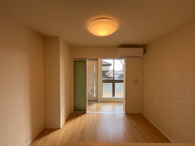 その他　エアコン全居室付き！