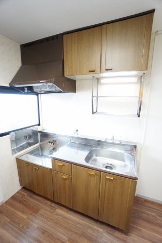 キッチン　※同物件・同タイプの写真です。