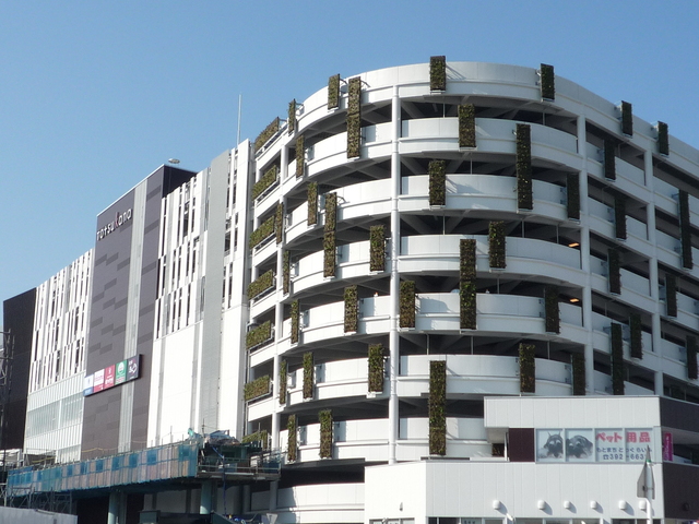 ショッピングセンター　トツカーナモール（ショッピングセンター）まで600m