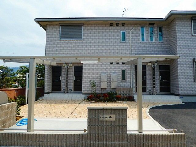 近鉄けいはんな線 吉田駅 徒歩16分 2階建 築9年の外観写真