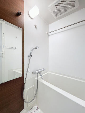 バス・シャワールーム　※同タイプ参考写真